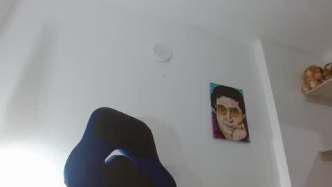 Snapshot of alejo_hot23 chatting on 02.03.25 David online show from 02.03.25