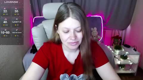 Snapshot of alekasamui chatting on 03.04.25 Aleksa online show from 03.04.25