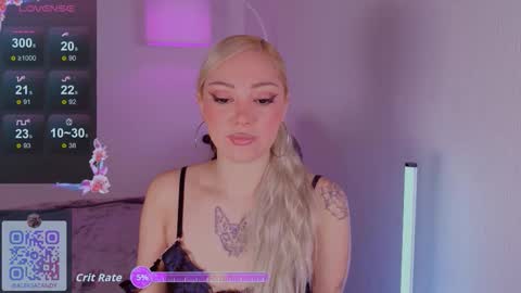 Snapshot of aleksacandy chatting on 09.23.25 aleksacandy online show from 09.23.25