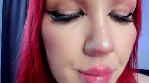 Snapshot of aleksafoxy chatting on 09.28.25 Aleksa online show from 09.28.25
