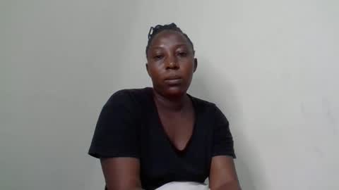 Snapshot of alesha_ chatting on 01.25.25 Noreen Kennth and Emilly online show from 01.25.25