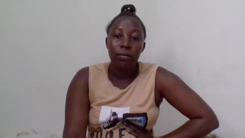 Snapshot of alesha_ chatting on 02.06.25 Noreen Kennth and Emilly online show from 02.06.25