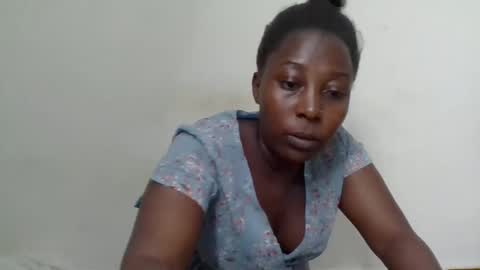 Snapshot of alesha_ chatting on 02.27.25 Noreen Kennth and Emilly online show from 02.27.25