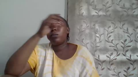 Snapshot of alesha_ chatting on 09.13.25 Noreen Kennth and Emilly online show from 09.13.25