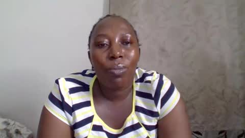 Snapshot of alesha_ chatting on 09.15.25 Noreen Kennth and Emilly online show from 09.15.25