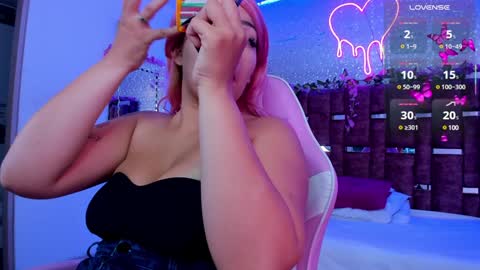 Alessia online show from 02.06.25