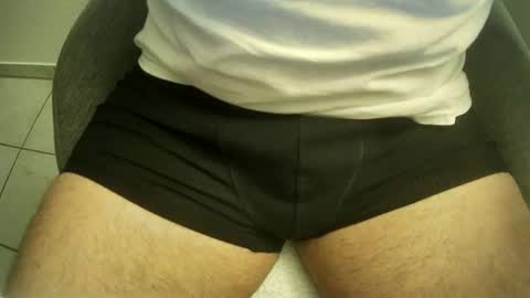 Snapshot of alex34nrw chatting on 11.15.25 Alex online show from 11.15.25