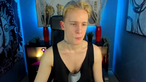 Snapshot of alex__sweet chatting on 12.25.24 your Alex online show from 12.25.24