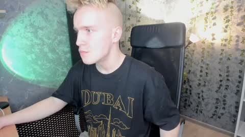 Snapshot of alex__sweet chatting on 01.31.25 your Alex online show from 01.31.25