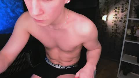 Snapshot of alex__sweet chatting on 02.03.25 your Alex online show from 02.03.25