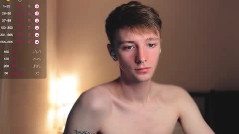 Snapshot of alex_schafer chatting on 10.05.25 alex_schafer online show from 10.05.25