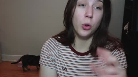 Snapshot of alexa_dream chatting on 01.03.25 dont be afraid to click social media link its working just click on that online show from 01.03.25