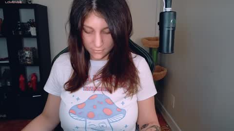 Snapshot of alexa_dream chatting on 09.12.25 dont be afraid to click social media link its working just click on that online show from 09.12.25