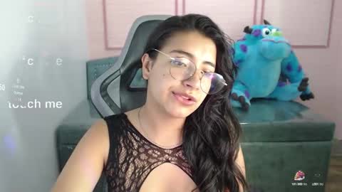 Snapshot of alexa_romero_t chatting on 09.11.25 Alexandra online show from 09.11.25