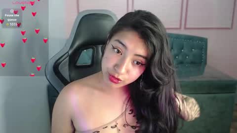 Snapshot of alexa_romero_t chatting on 10.13.25 Alexandra online show from 10.13.25