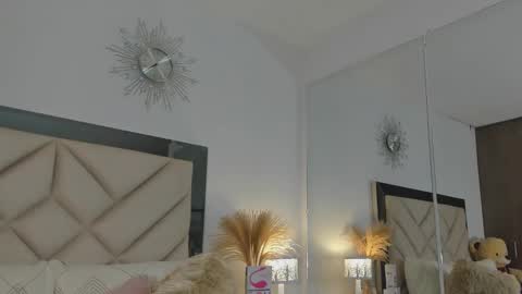 Snapshot of alexa_tobar chatting on 02.28.25 alexa_tobar online show from 02.28.25