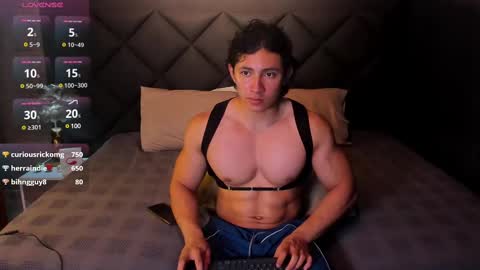 Snapshot of alexander_classy chatting on 03.12.25 Alex online show from 03.12.25