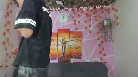 chicos hot online show from 11.03.25