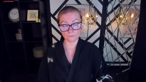 Snapshot of alexandra_kind chatting on 02.09.25 Alexandra online show from 02.09.25