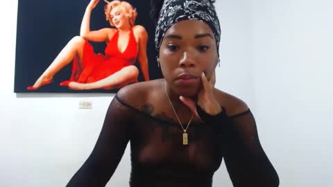 alexia_sinclaire24 online show from 10.01.25