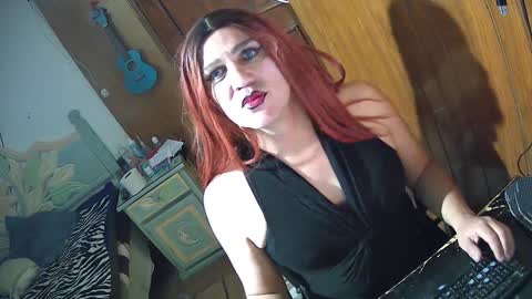 Snapshot of alexiss699 chatting on 01.21.25 alexiss699 online show from 01.21.25