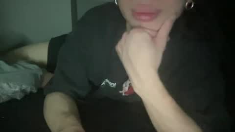 Snapshot of alextran665 chatting on 01.05.25 Your Anime T Girl online show from 01.05.25