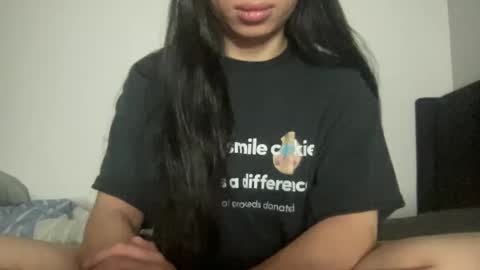 Snapshot of alextran665 chatting on 10.08.25 Your Anime T Girl online show from 10.08.25