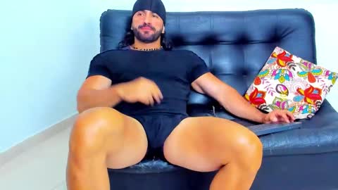 ig alfred walkerm online show from 10.02.25