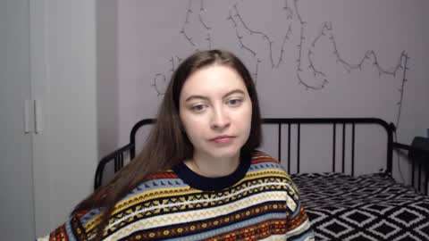 Snapshot of alice_________________________ chatting on 12.25.24 Alice online show from 12.25.24