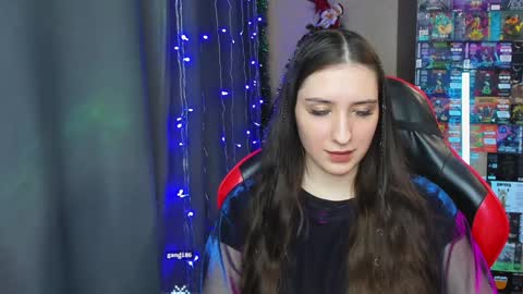 Snapshot of alice_bailey chatting on 12.13.24 Alice online show from 12.13.24