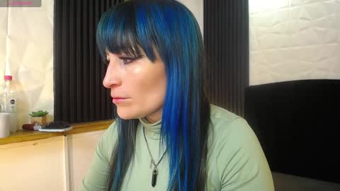 Snapshot of alice_sweetmomma chatting on 12.13.24 Alice online show from 12.13.24