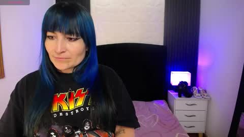 Snapshot of alice_sweetmomma chatting on 01.23.25 Alice online show from 01.23.25
