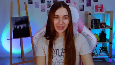 Snapshot of alicecharmy chatting on 01.08.25 alicecharmy online show from 01.08.25