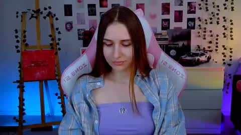 Snapshot of alicecharmy chatting on 10.08.25 alicecharmy online show from 10.08.25