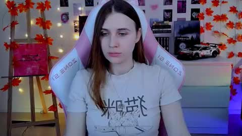 Snapshot of alicecharmy chatting on 11.13.25 alicecharmy online show from 11.13.25