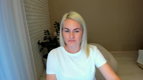 Alicee online show from 09.12.25