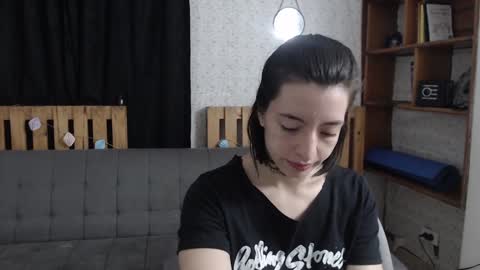 Snapshot of alicee_logan_ chatting on 01.07.25 alicee_logan_ online show from 01.07.25