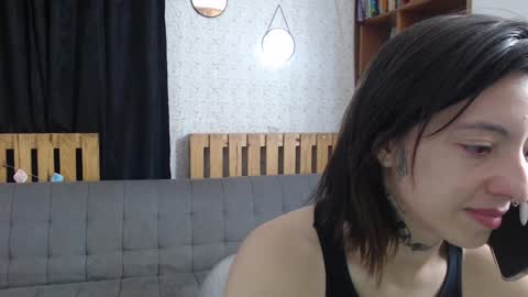 Snapshot of alicee_logan_ chatting on 01.17.25 alicee_logan_ online show from 01.17.25