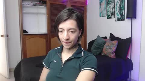 alicee_logan_ online show from 11.28.25