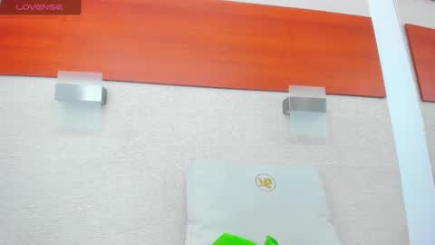 im tutti online show from 03.10.25