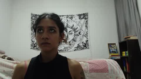 Snapshot of alinawoolf_ chatting on 01.13.25  Ali  online show from 01.13.25