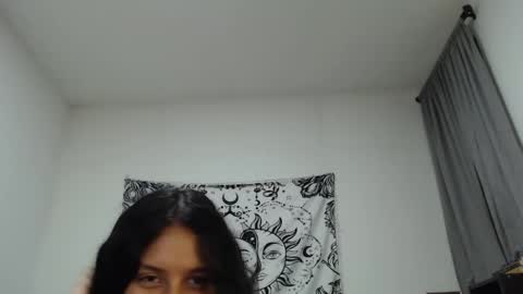 Snapshot of alinawoolf_ chatting on 03.10.25  Ali  online show from 03.10.25