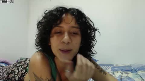 Snapshot of alinawoolf_ chatting on 09.29.25  Ali  online show from 09.29.25