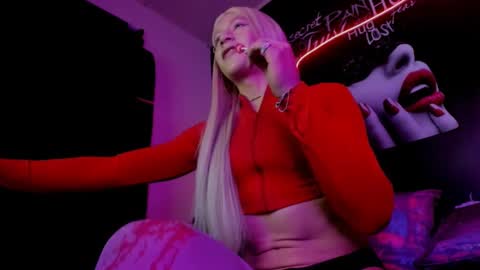 Snapshot of alishaa_nixx chatting on 09.25.25 alishaa_nixx online show from 09.25.25