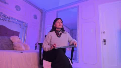 Alison Fishert online show from 01.03.25