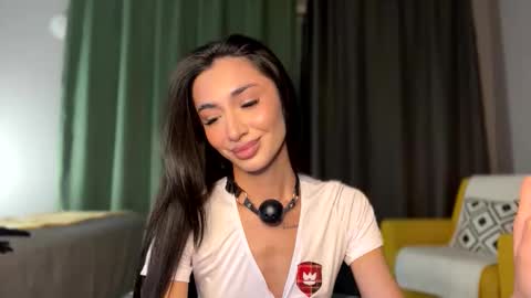 Alissa online show from 10.31.25