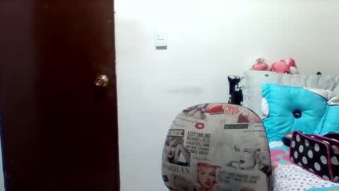 Snapshot of alisson_brand chatting on 02.13.25 alisson brand online show from 02.13.25