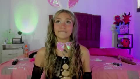 Snapshot of alisson_zafiro chatting on 12.09.24 Alisson IG alisson zafiro27 online show from 12.09.24