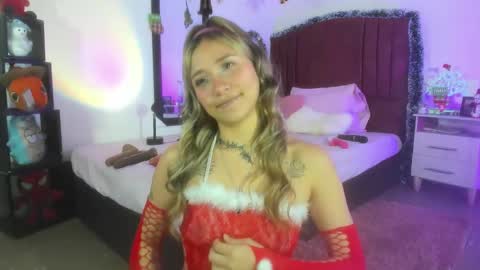 Snapshot of alisson_zafiro chatting on 12.27.24 Alisson IG alisson zafiro27 online show from 12.27.24