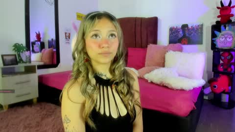 Snapshot of alisson_zafiro chatting on 01.25.25 Alisson IG alisson zafiro27 online show from 01.25.25
